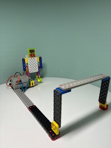 18_Soccer_Player_RoboTeacher (2).HEIC